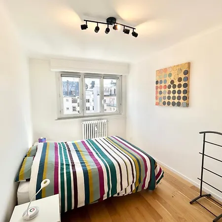 Appartamento Three-room With All Comforts Very Close To The City Center Strasburgo